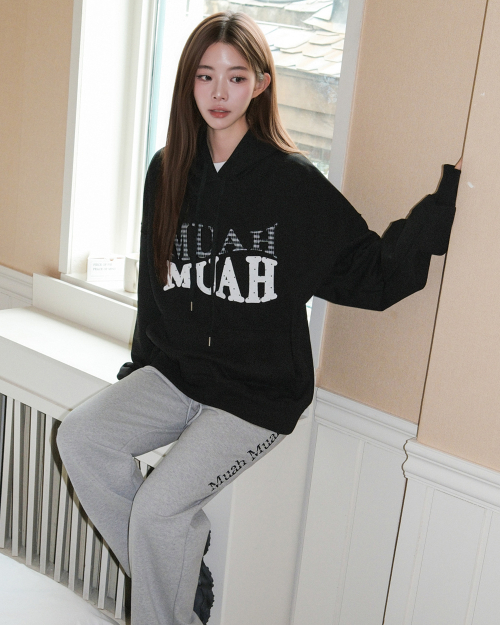 DOT CHECK PATCH LOOSE FIT HOODIE [BLACK]