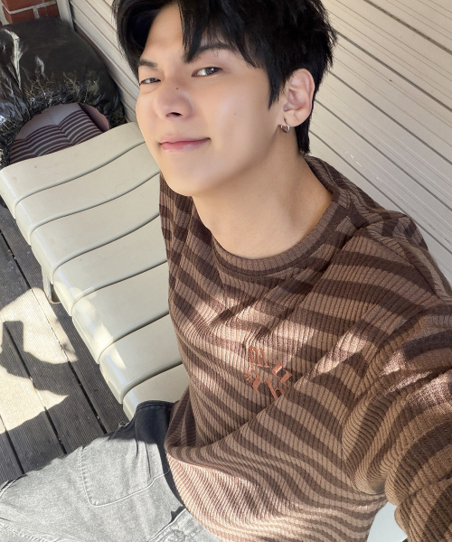 STRIPE LOOSE FIT KNIT [BROWN]