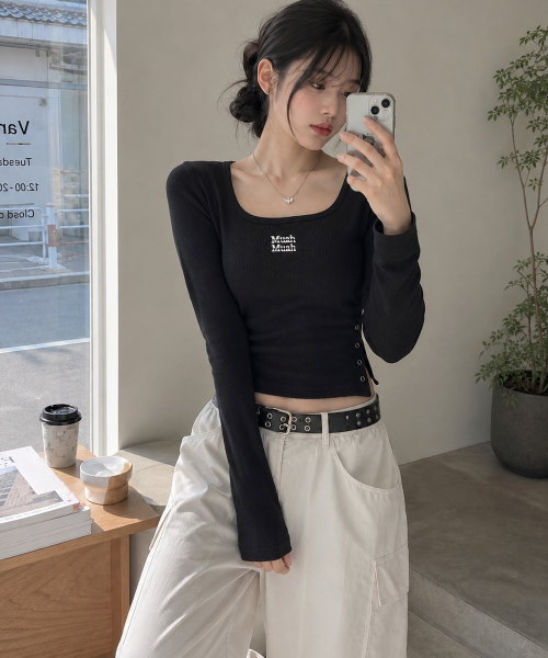 SLIT BUTTON ROUND LONG SLEEVE [BLACK]