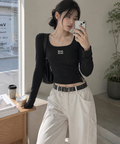 SLIT BUTTON ROUND LONG SLEEVE [BLACK]