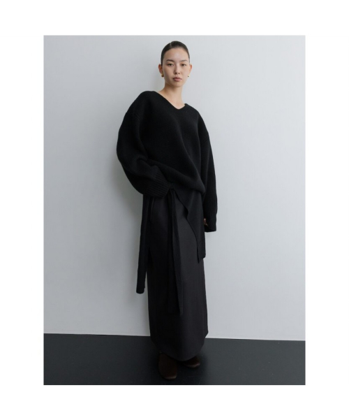 Bulky V Neck Sweater Black (TA5X51A045)