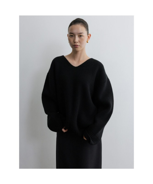 Bulky V Neck Sweater Black (TA5X51A045)