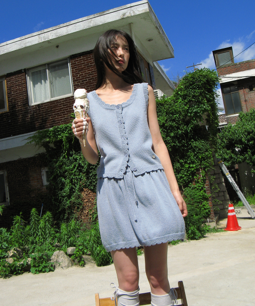 [SET] SCALLOP TRIM KNIT SLEEVELESS & SKIRT (2color)