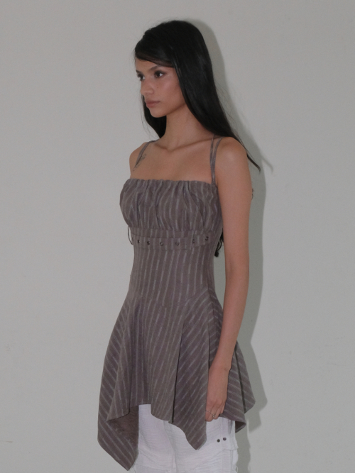 FLARE SLEEVELESS MINI DRESS [BROWN]