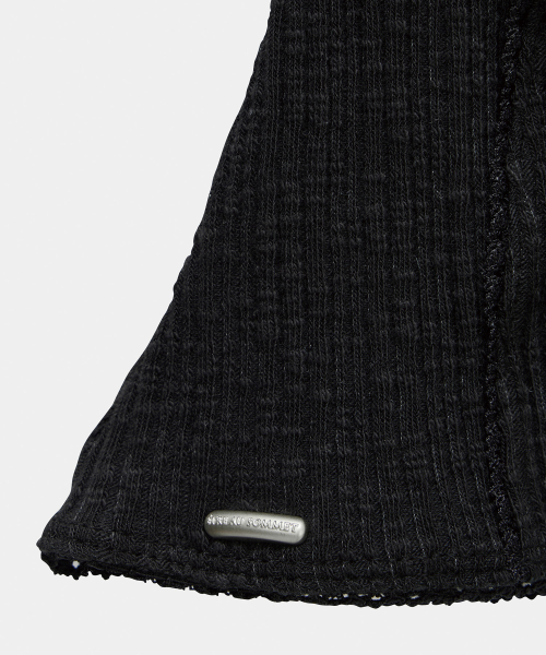 Lace One-Shoulder Shirring Top (Black)