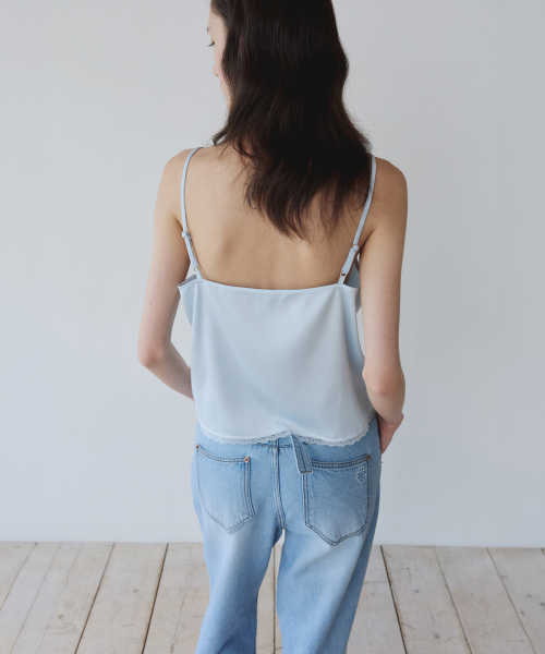 LACE SILKY SLEEVELESS, LIGHT BLUE