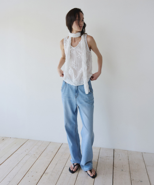 FLORAL EMBROIDERED LACE SLEEVELESS, WHITE