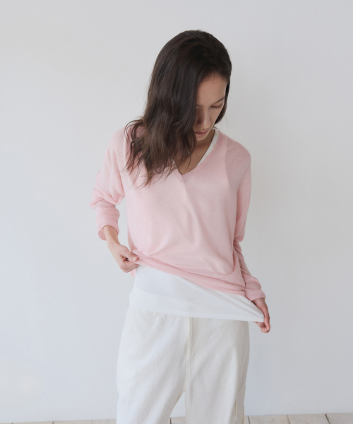 LIGHT LINEN V-NECK SUMMER KNIT, POWDER PINK