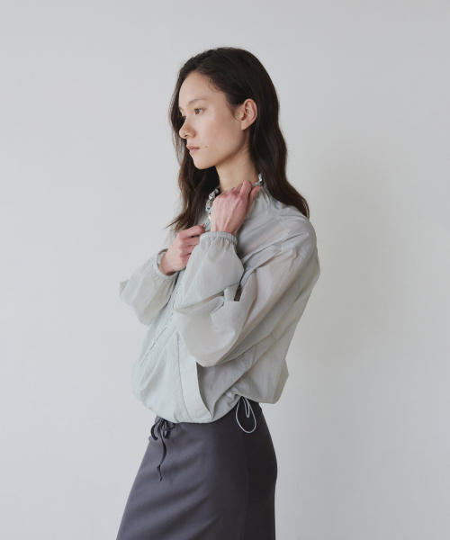 SHEER LIGHTWEIGHT ZIP-UP, LIGHT GREY