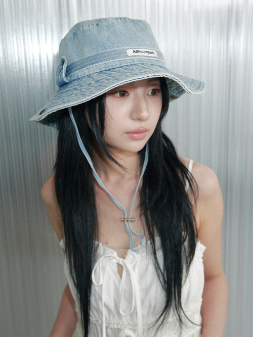 Light Blue Denim (Belt Denim Safari)