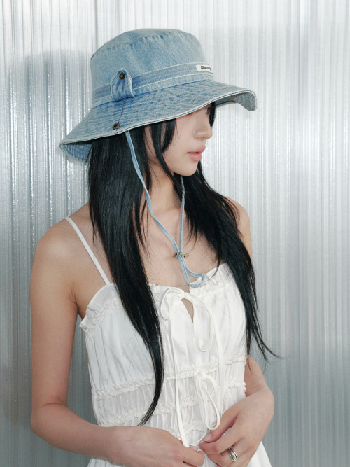 Light Blue Denim (Belt Denim Safari)