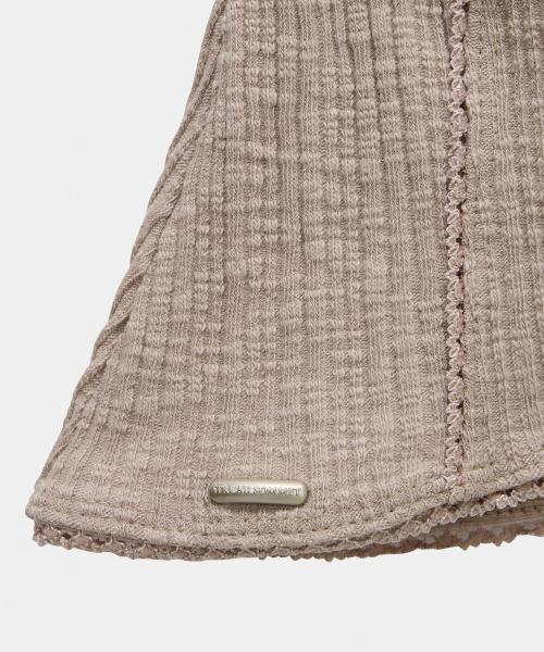 Lace One-Shoulder Shirring Top (Beige)