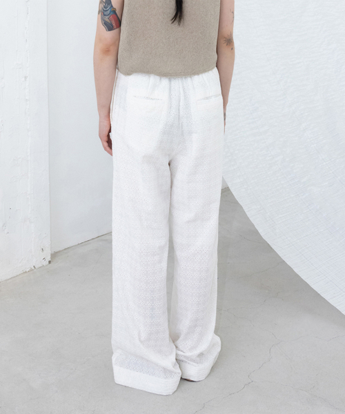 drow eyelet pants