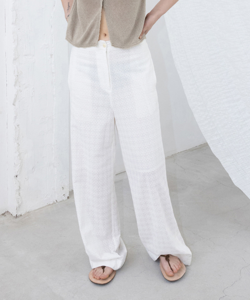 drow eyelet pants