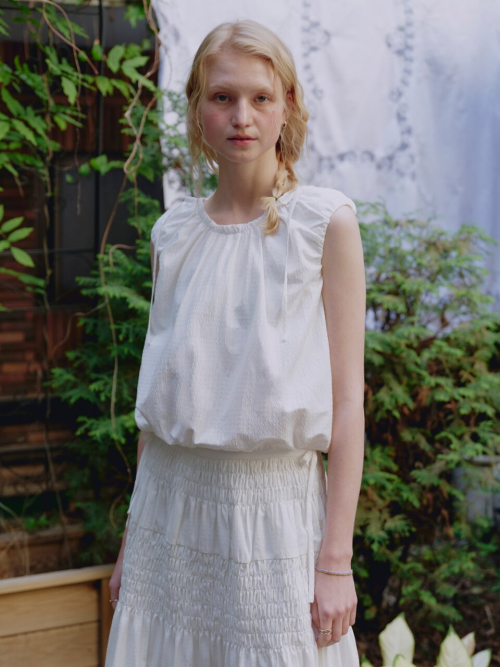 Ethereal Two-Way Sleeveless Blouse MU2635BL317M