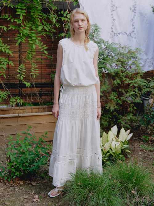 Ethereal Two-Way Sleeveless Blouse MU2635BL317M