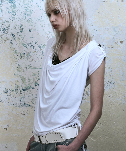Mili Drape Half Hoodie (WHITE)