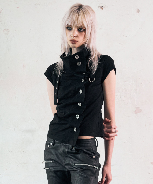 Drape Button Shirring Top (BLACK)