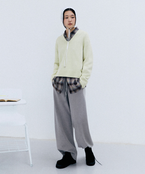 [online exclusive]kati v-neck pullover (butter)