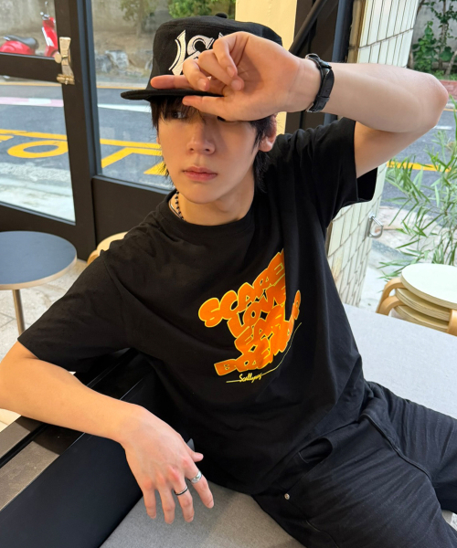 SLEB Crop T-shirt[Black]