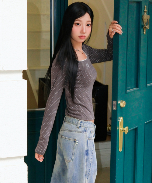 SQUARE NECK DOT LONG SLEEVE [CHARCOAL]