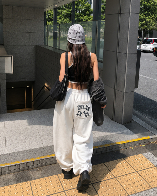 PATCH POCKET WIDE BANDING PANTS [WHITE]