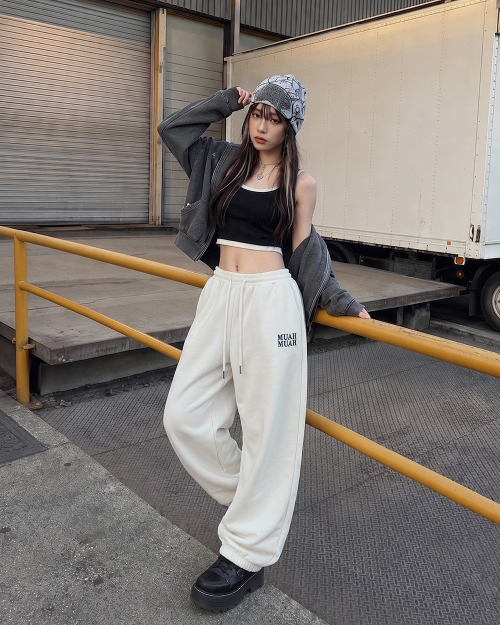 PATCH POCKET WIDE BANDING PANTS [WHITE]