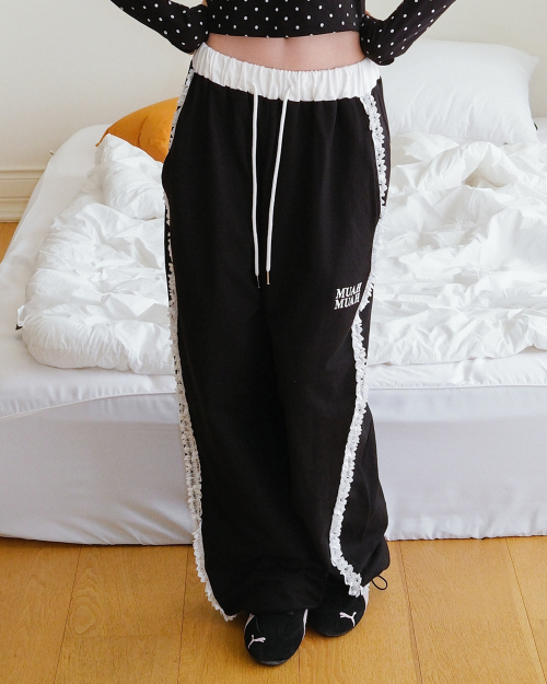 LACE BAND WIDE BANDING PANTS [BLACK]
