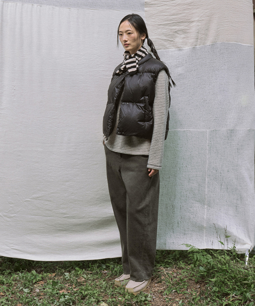 dale down vest (black)