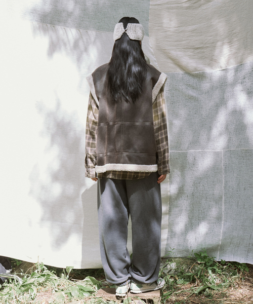 hoo vest (brown)