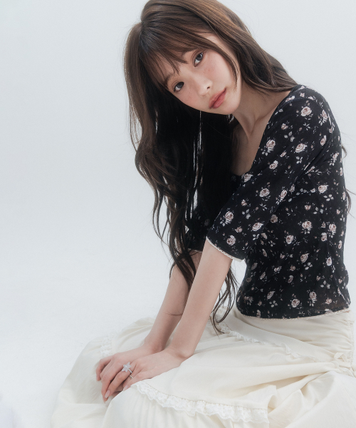 7부 레이스 플라워 티셔츠_블랙