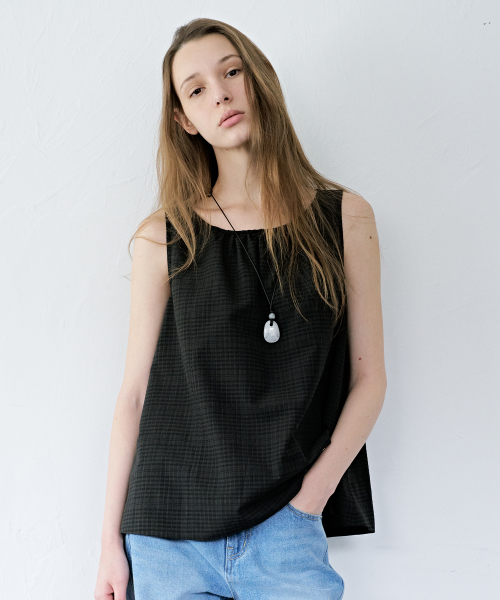 Lili Shirring Sleeveless Blouse_2color