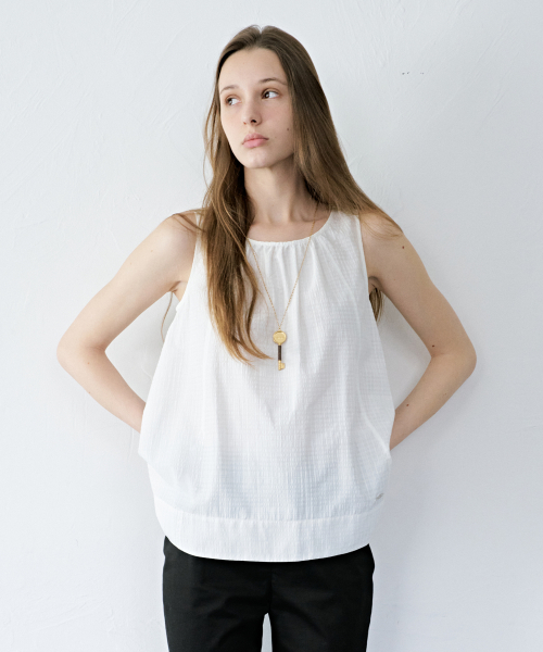 Lili Shirring Sleeveless Blouse_2color