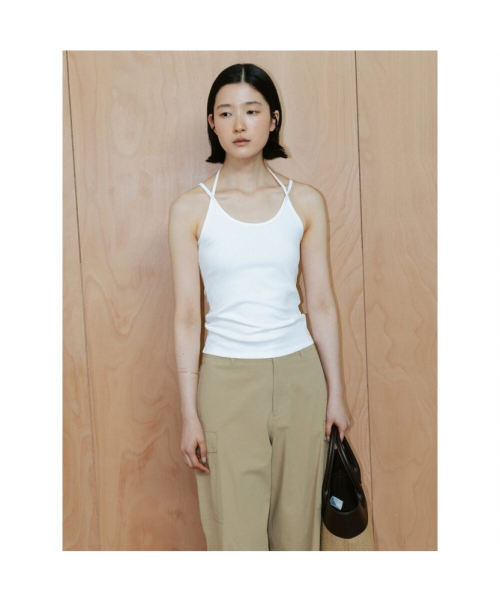 Ava Slveeless Top White (TA6442A071)