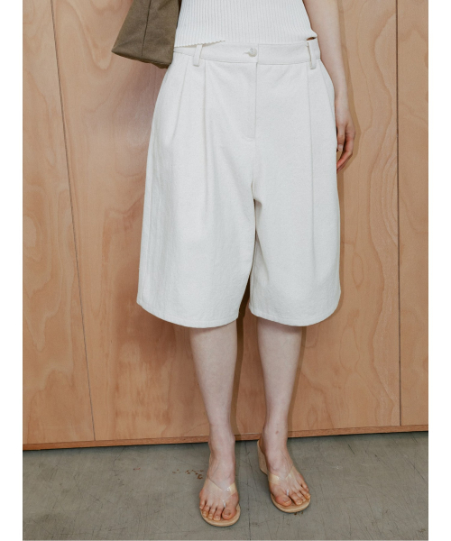 Classic Bermuda Pants Ivory (TA6425A020)