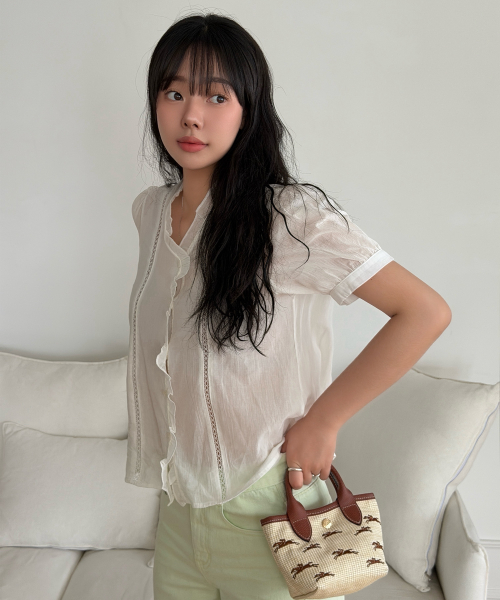 프릴블라우스 J1BL329B
