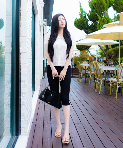 펀칭카라니트가디건 J1KT329E