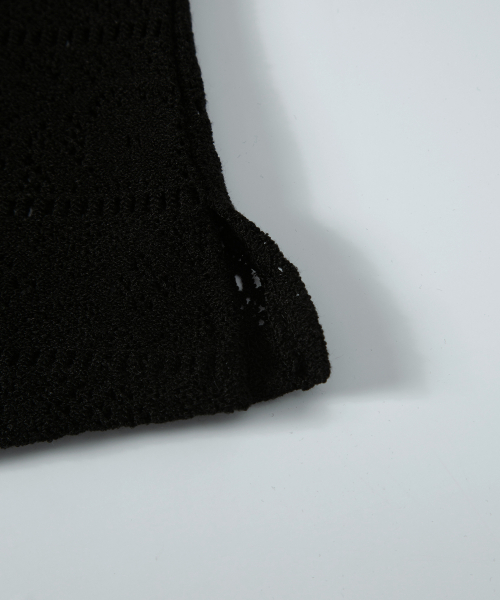 WAVY LACE TOP / BLACK