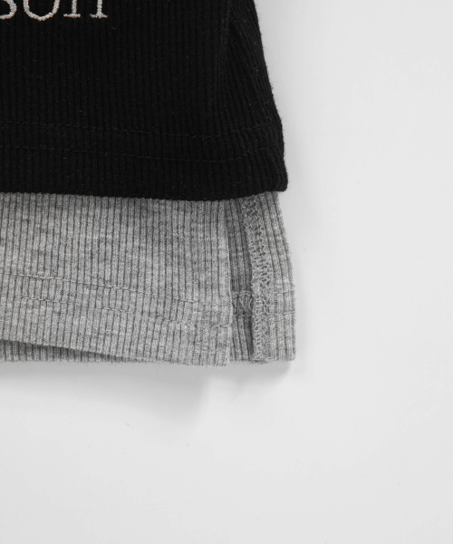 SLIT LAYERED SLEEVELESS / BLACK