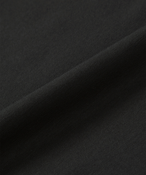 SQUARE LINE TEE / CHARCOAL