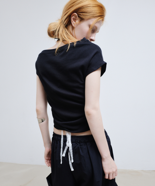 OFF SHOULDER BOAT NECK TOP_BLACK