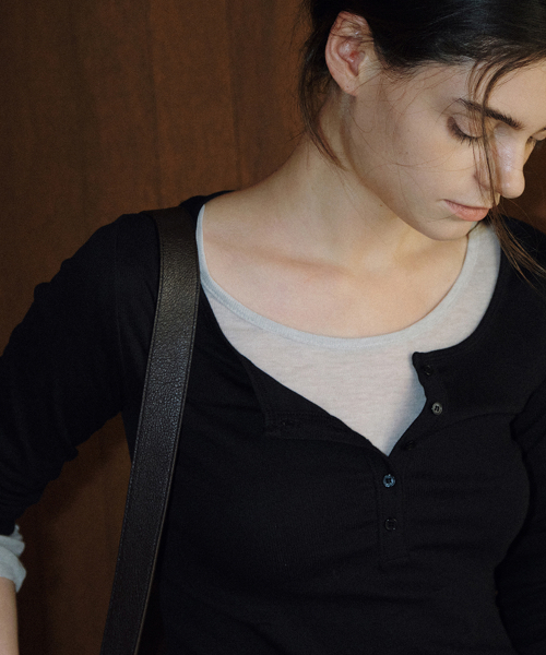 Henley 3/4 Sleeve Tee_Black