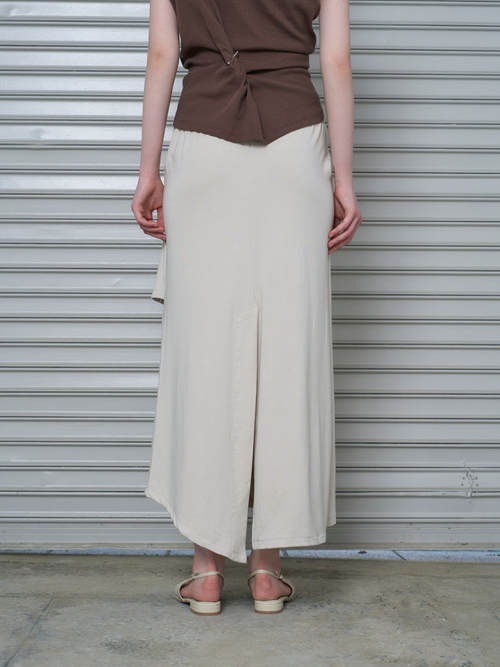 DRAPE BUTTON LONG SKIRT (BEIGE)