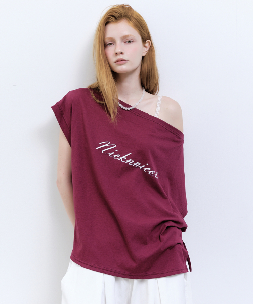 LETTERING OFF SHOULDER TOP_PLUM