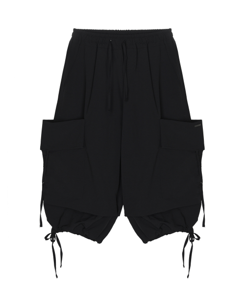 BERMUDA UTILITY CARGO PANTS_BLACK