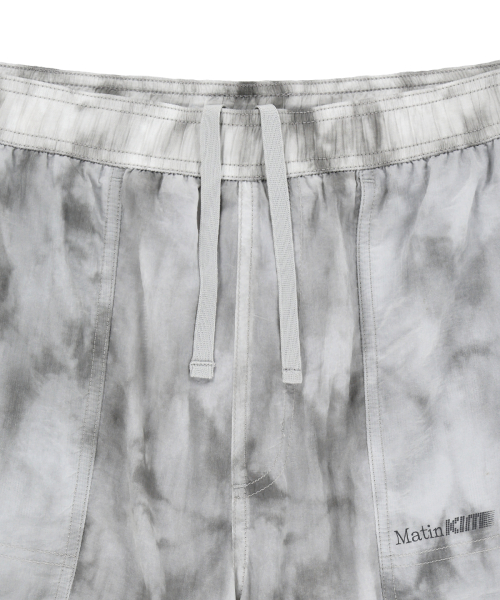 MATIN PACE MOTION SHORTS FOR MEN IN LIGHT GREY