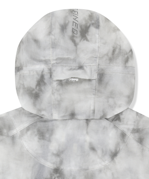 MATIN PACE REFLECTIVE LOGO WINDBREAKER IN LIGHT GREY