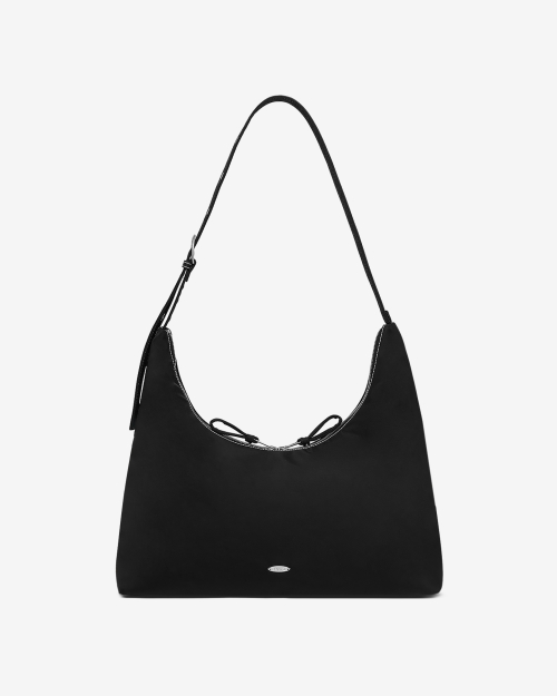 [Button Gift] Big Nylon Shoulder Bag Black OZBGGA304B