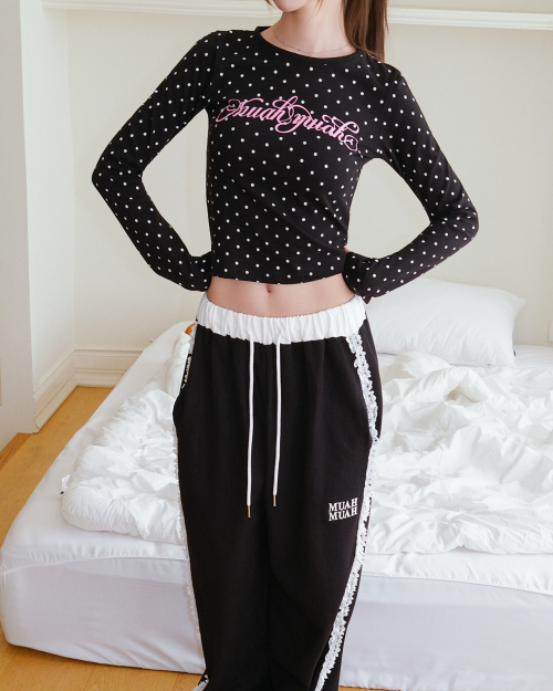 DOT LETTERING LOGO LONG SLEEVE [BLACK]