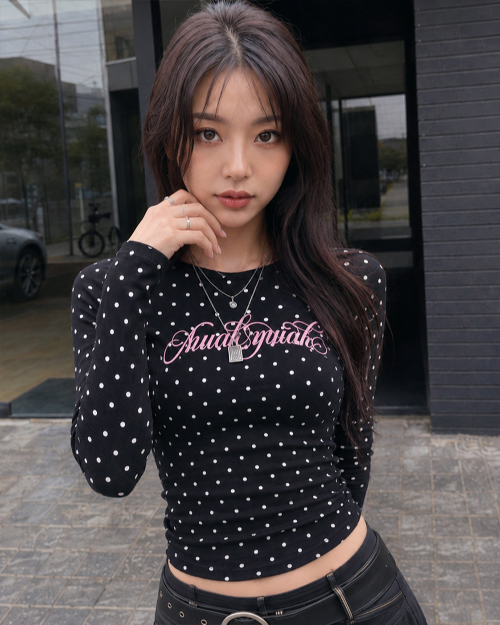 DOT LETTERING LOGO LONG SLEEVE [BLACK]